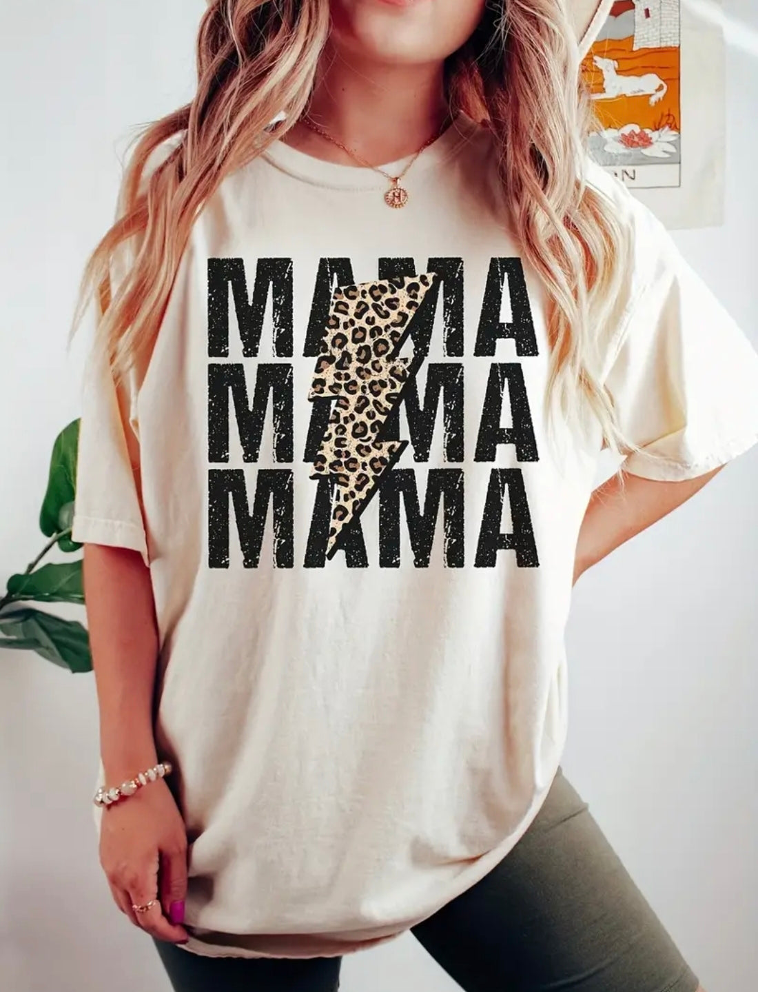 🇬🇧Leopard Print MAMA Lightening Tshirt - Apricot